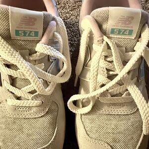 New Balance Big Girls’ 574 Sneakers